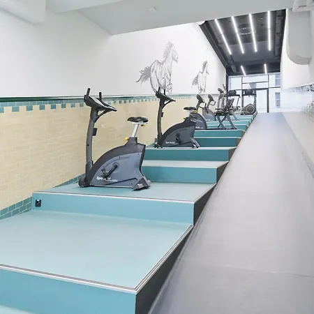 Luxurious 13th Floor Beige In With Furnished Balcony By Renters Prestige * Breslavia