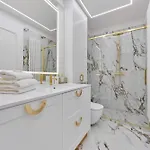 Апартаменты Luxurious 13th Floor Beige In With Furnished Balcony By Renters Prestige *