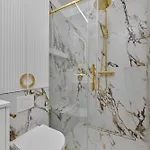 Luxurious 13th Floor Beige In With Furnished Balcony By Renters Prestige Апартаменты *